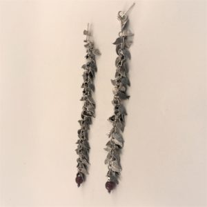 (Orecchino Foglòie lunghi) rame placcato vecchio argento con agata rossa (108)